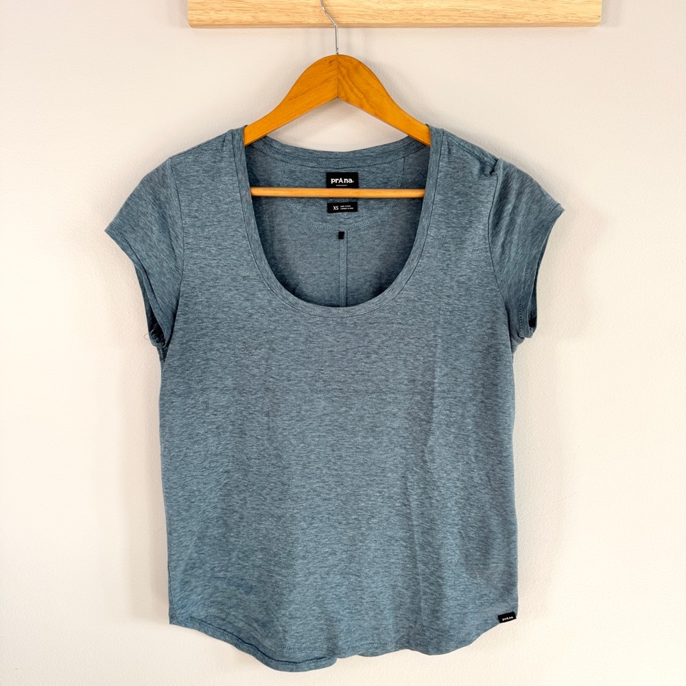 prAna Heathered Blue Short Sleeve Scoop Neck Tee - XS